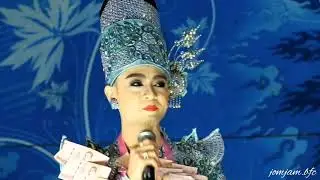 เพลงเทพธิดาผ้าซิ่น น้องเบลล์ เอนกลาภ งานไหว้ครูพระเอกเอ๋ เอกรัก