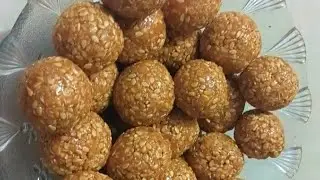 Til gulache ladu/bina pak zatpat tilgul ladu/tilache ladu@Vaishaliskitchen. 