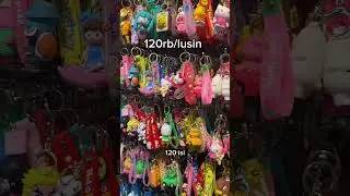Belanja bag charm di pasar asemka. Ada yang lebih murah?