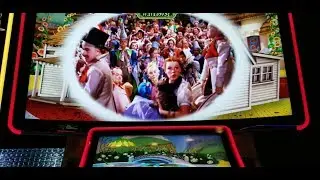 MUNCHKINLAND WIZARD OF OZ SLOT MACHINE!