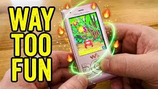 This Beach Ball Game on a Sony Ericsson W595 Is Way Too Fun 🦀📱