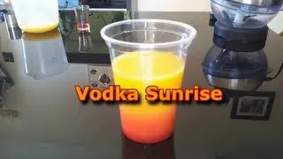 How To Make a Vodka Sunrise Cocktail - HomeCocktails101