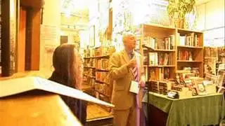 Ken Livingstone talking at Housmans about his autobiography Oct 2012