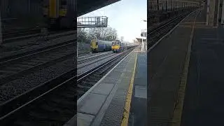 SOUTHEASTERN.375903@710 PASSING THROUGH NEW CROSS.13 12 25.NEIL HAYTON RAILWAY MEMORIES.#railway