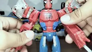 Review Transformers crossover Marvel Spider-man Moto