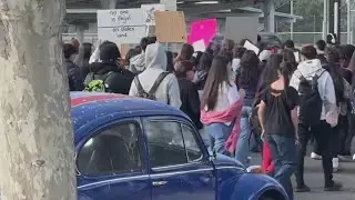 Bay Area students stage walkout to protest ICE