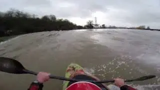 trent lock kayaking whitewater nottingham