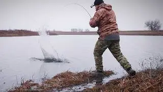 THAT'S FISHING! IN SPRING, PREDATORY FISH GREEDILY EAT THE BAIT IN HALF AN HOUR. First spring fis...