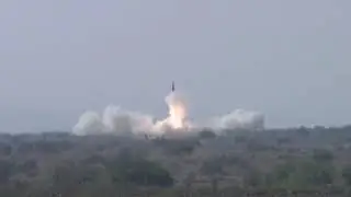 Pakistan tests surface-to-surface ballistic missile