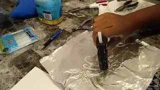 how to make a Hot glue mask / face decoration