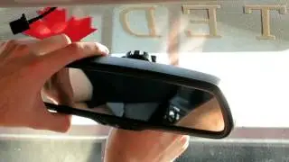 Upgrading the Rearview Mirror. Autodim & Compass Subaru OEM