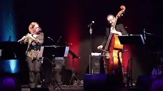 Stephanie Wagner & Norbert Dömling - Flute 'n' Bass * live Flöte kontra Bass