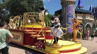 Theme Park Views 2020 Magic Kingdom Mickey's Character Cavalcade Parade