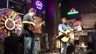 Sassy & the Fras live