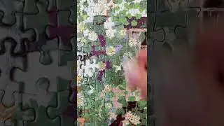 Galison - Spring Street  littlepuzzle.ca #jigsawpuzzle #galisonpuzzle