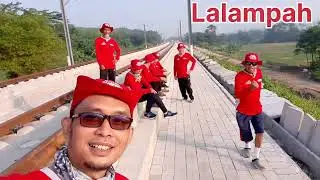 LALAMPAH MENYEBRANG SUNGAI CIKAO.