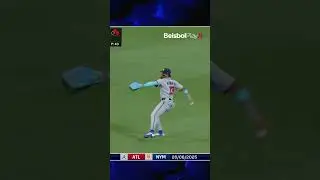 Luis Torrens desafi&oacute; a Ronald Acu&ntilde;a Jr. y le gan&oacute; la carrera hacia la tercera base.