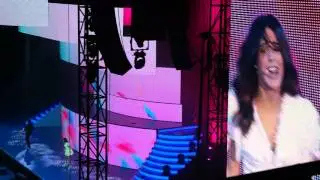 Abrazame y veras Violetta Live Pesaro