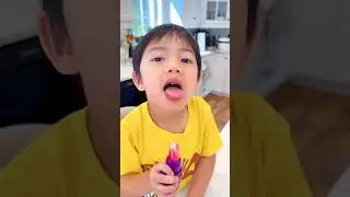 Mom&rsquo;s Lipstick Fail 😂🍭