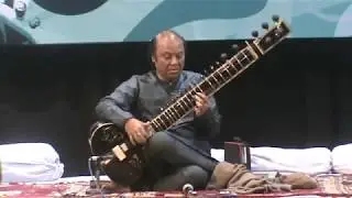 Ustad Nishat Khan Plays Raag Hameer