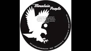 The Mountain People - Mountain002