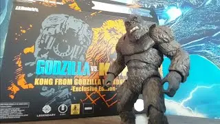 I review the Sh Monsterarts SDCC Exclusive Kong (2021) Figure!