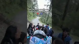 Par yaadein toh wahi banti hain, jahan raste khud banane padte hain.