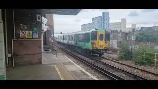 Southern class 455 at Battersea Park on a ecs move 
