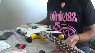 Personalizando Squier tipo Tom Delonge!