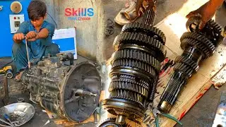 Trailer Gearbox is Broken, this little boy expert in repairing gearbox