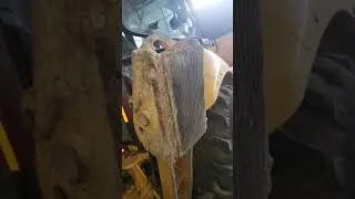 Cat vs deere Caterpillar stabilizer pads replaced with  john deere pads.