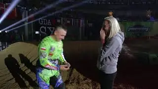 SHE SAID YES during SUPERCROSS - www.borntomx.pl