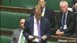 Ex-minister David Laws apologises in the UK Parliament for breaking rules in expenses scandal