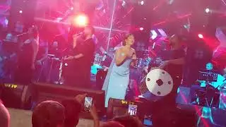 Sibel Can Konserde Işıkçıya Kızdı- Davulla Oynadı- Umut Kaplan