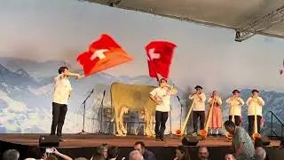 Alphornblasen und Fahnenschwingen &ndash; Schweizer Kultur hautnah
