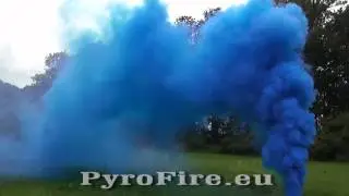 Extra smoke bomb DA100-blue by PyroFire.eu