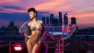 Champagne Glass Burlesque Show | Katrin Gajndr Champagne Girl Germany, Berlin