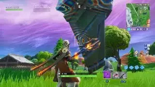 I found a mysterious stone moving in place in Fatal Fields!  (Fortnite BR News and Updates)