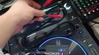 Record out on the Playdifferently Model 1 with Howler Audio