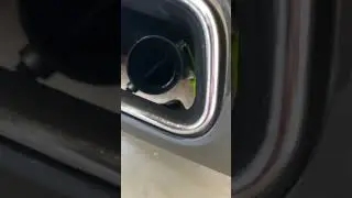 BMW 750 exhaust valves open