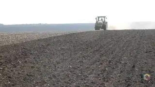 John Deere 8260R + K&ouml;ckerling Exaktgrubber Vario
