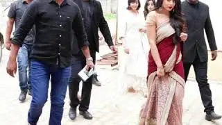 Shriya Saran ! Fashion Show ! Ramp Walk ! Sunil Dosani Films