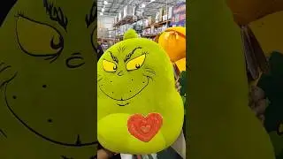Grinch plushes! #beats #decoration #xmas #christmas #grinch #shorts