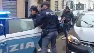 Roma Termini: rapina con coltello e cocci di bottiglia, 5 arresti