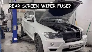 BMW X5 E70 Rear screen wiper motor fuse relay location replacement
