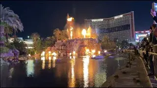 The Mirage Volcano Show Is Back | Best View in Las Vegas
