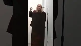 Ausstellung Back to the Roots. Rede von Frau Prf.Dr. Regine Schulz. K&uuml;nstlerin Touria Alaoui