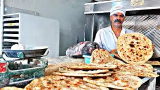 Baking delicious and crispy tafton bread in the bakery: Tafton bread making video