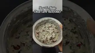 Quick Curd Oats in 2 Mins! 😋 #healthybreakfast #curdoats #weightloss #viral #trending #catchyvideos