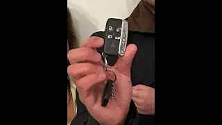 Как найти потерянный брелок от ключей в снегу